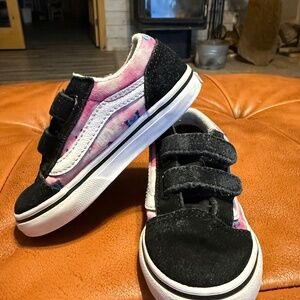 Girls Vans